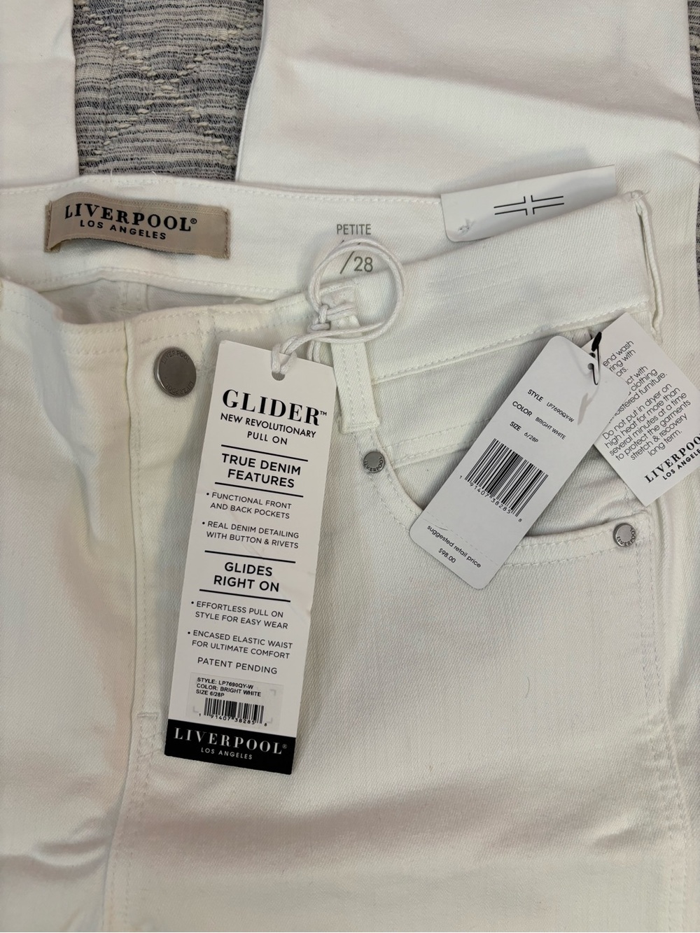 Liverpool The Glider Cropped Pull-On Jeans Sz 6/28 Petite NWT - - Picture 3 of 11